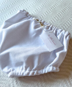 Alternative view of Cubrepañal Mateo