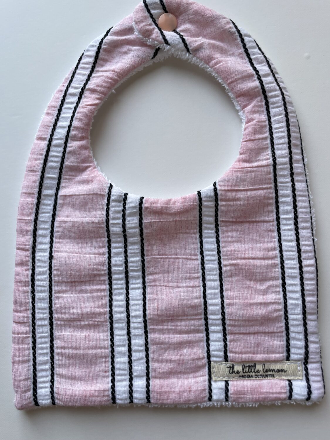 babero rosa y negro C