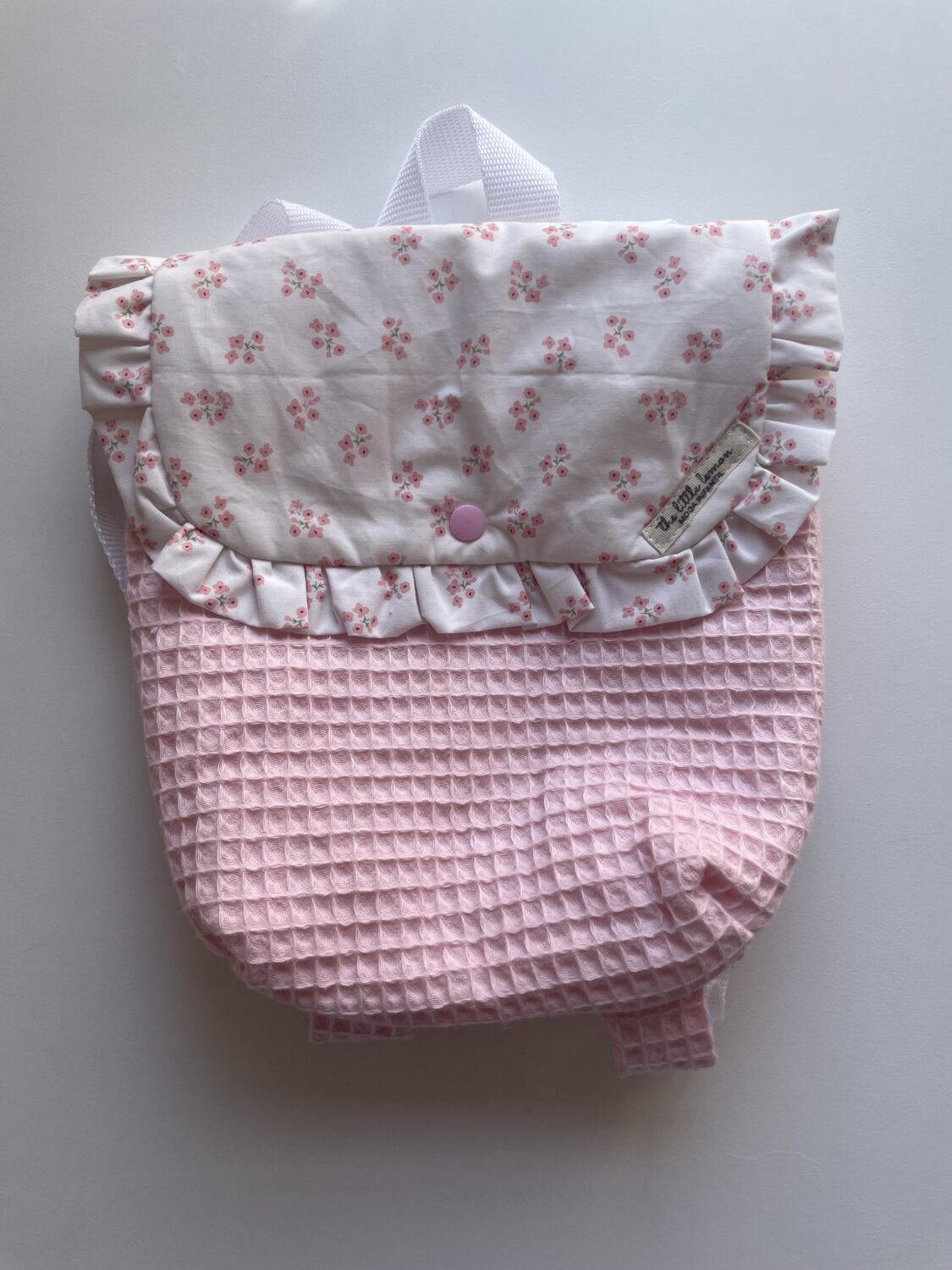Mochila florecitas