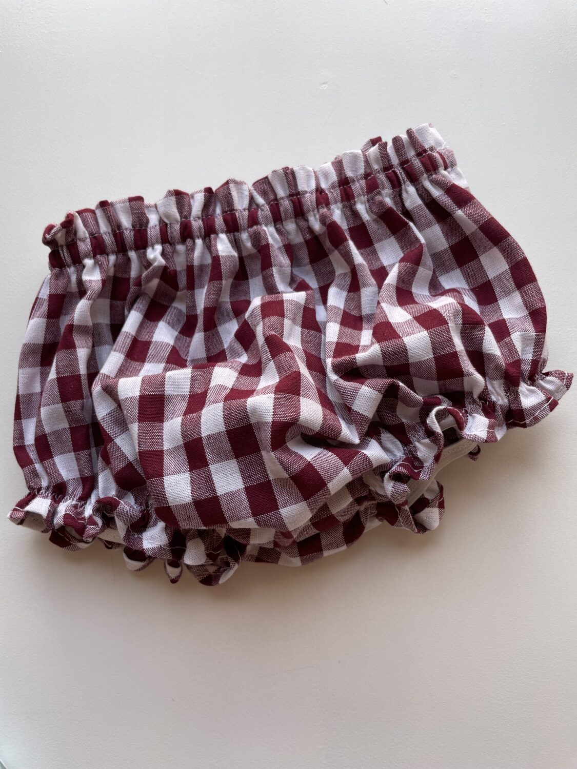 Cubrepañal rizado vino tinto talla 12-18 meses